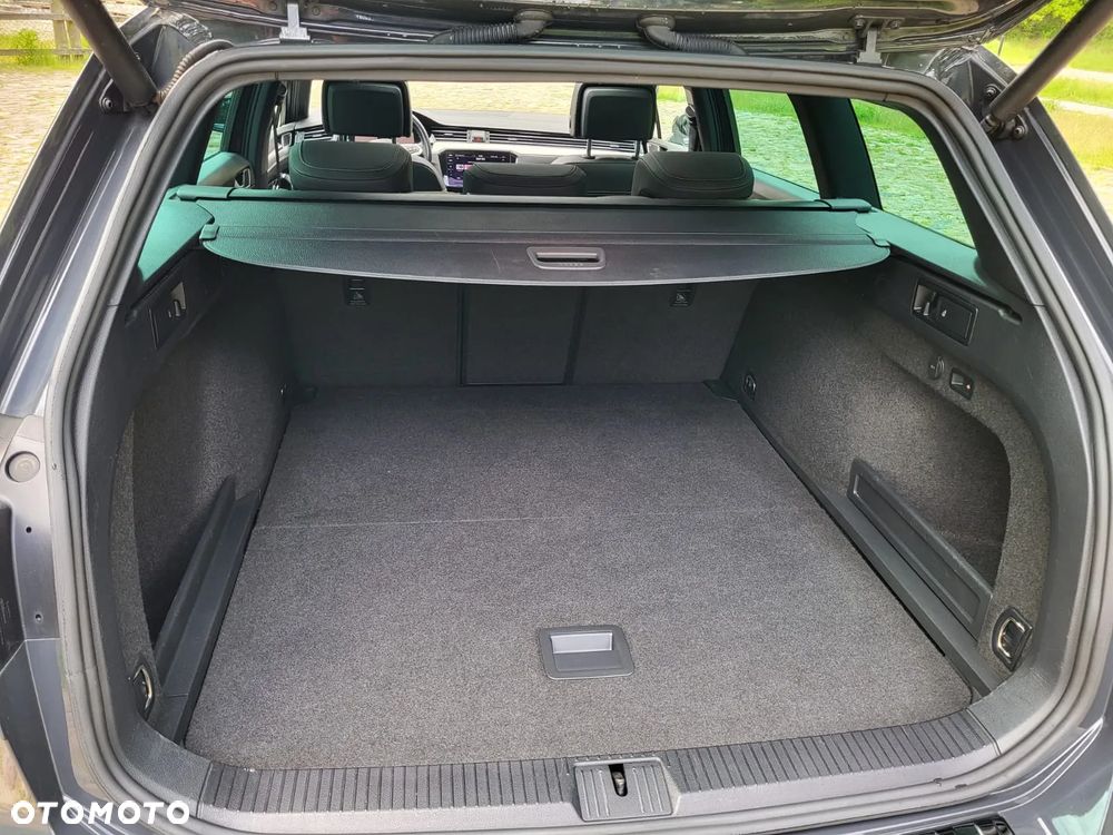 Volkswagen Passat 2.0 TSI Business DSG - 27