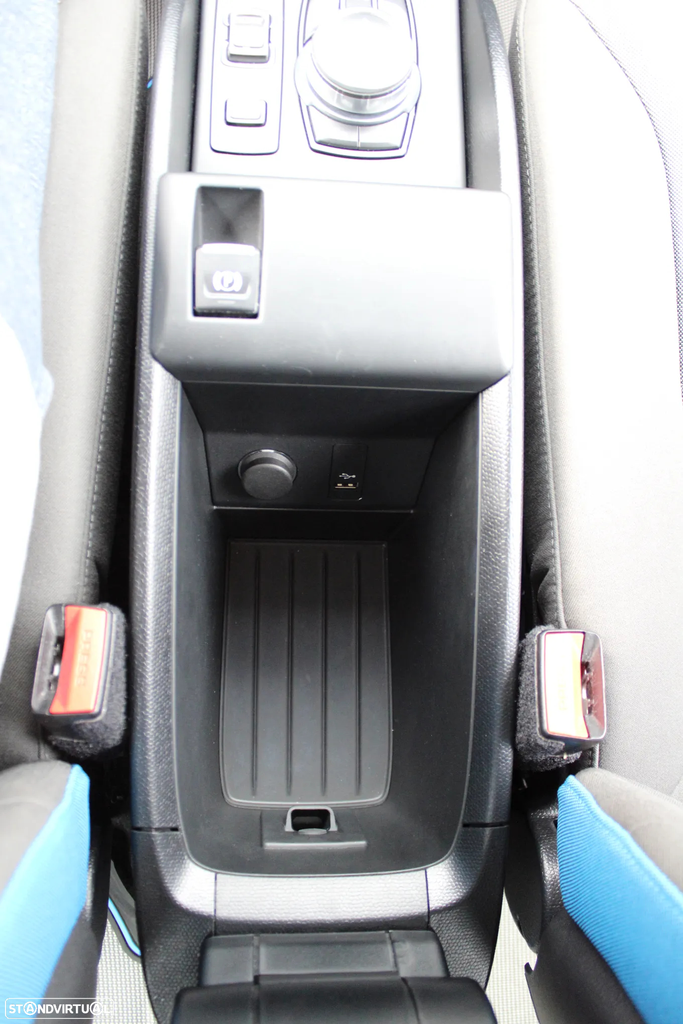 BMW i3 120Ah - 34