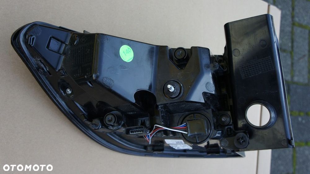 TYLNA PRAWA LAMPA RENAULT AUSTRAL ESPACE VI - 5