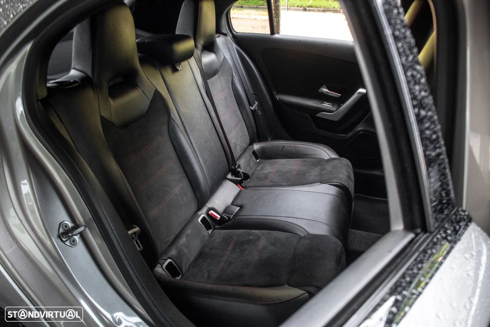 Mercedes-Benz A 180 d AMG Line Aut. - 33