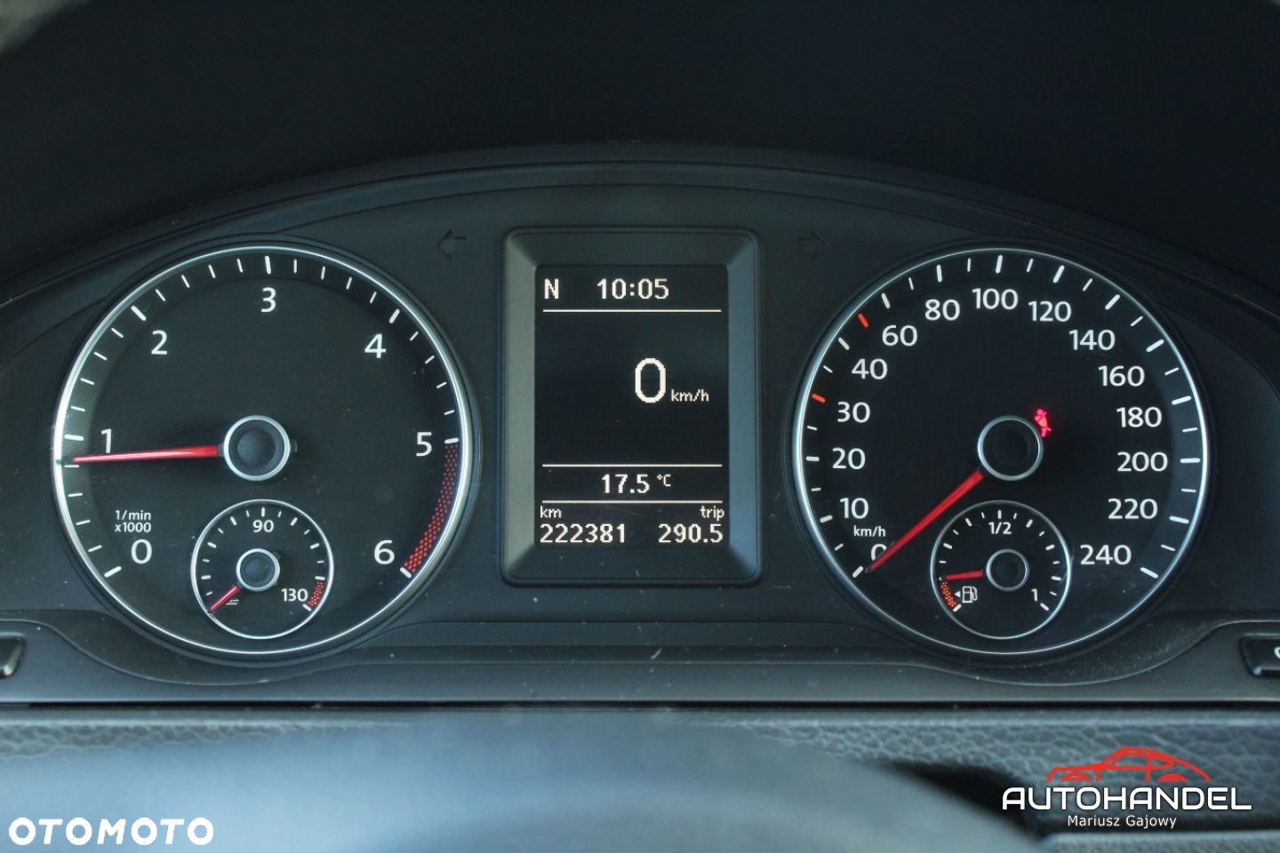 Volkswagen Multivan - 12