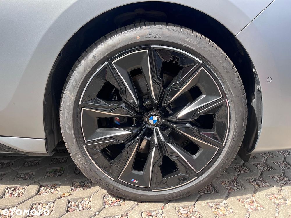 BMW Seria 7 740d xDrive mHEV sport - 37
