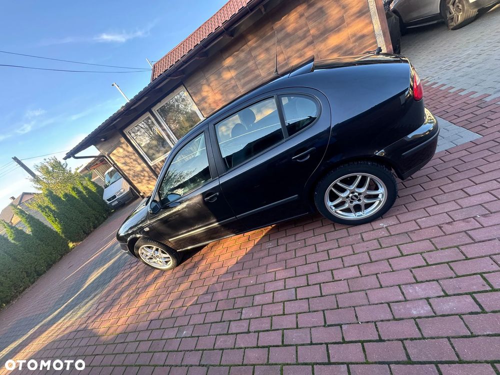 Seat Leon 1.6 Stella - 4