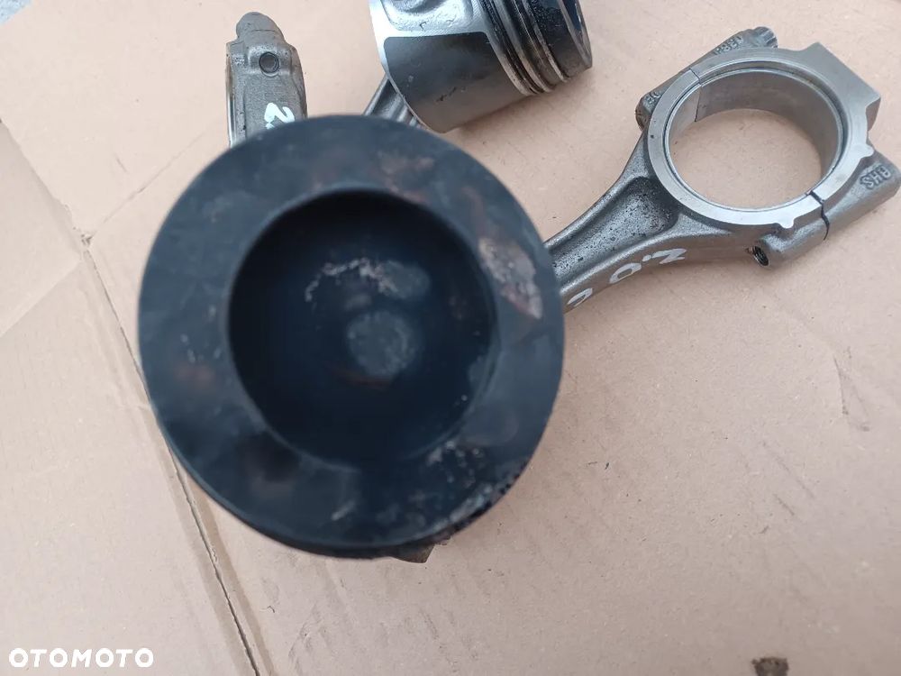 TŁOK KORBOWÓD AUDI 2.0 TDI CAG - 6
