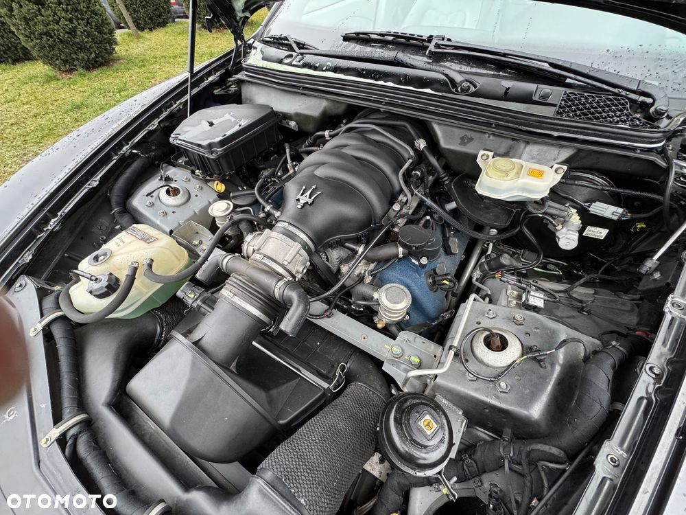 Maserati Quattroporte - 10