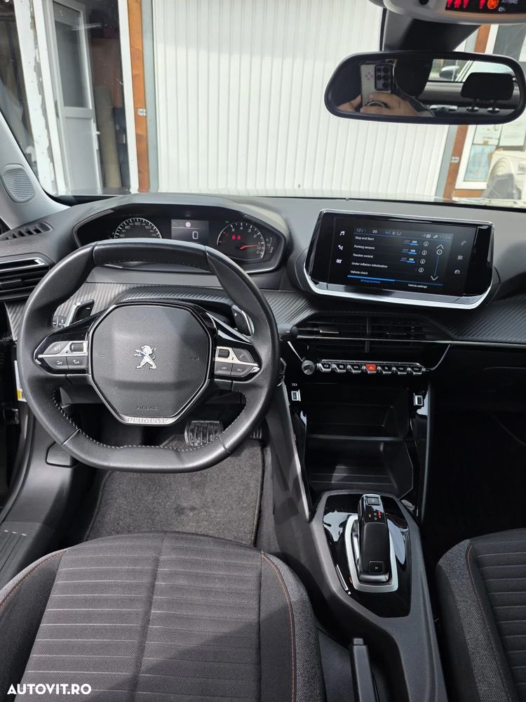 Peugeot 2008 1.5 BlueHDI STT EAT8 Allure - 6