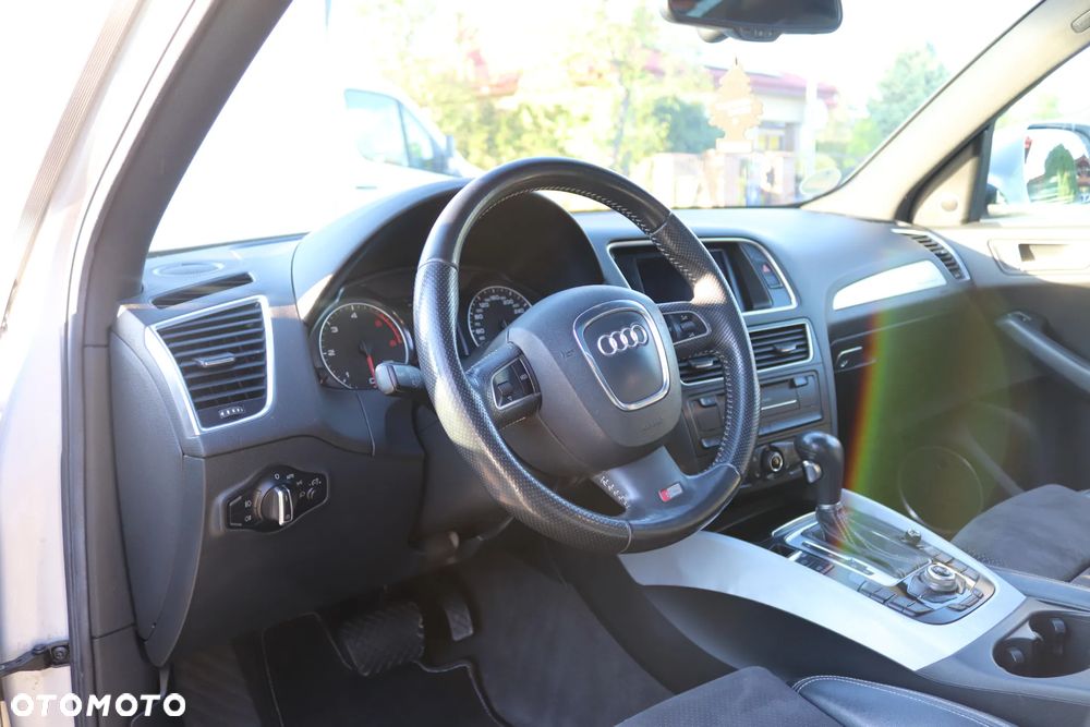 Audi Q5 2.0 TDI Quattro Stronic - 33