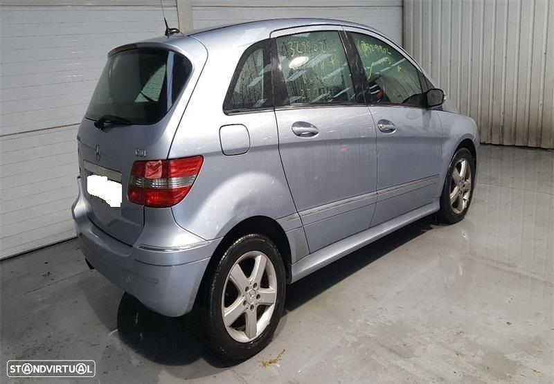 Mercedes Classe B180 W245 2.0CDI de 2006 disponível para peças - 3