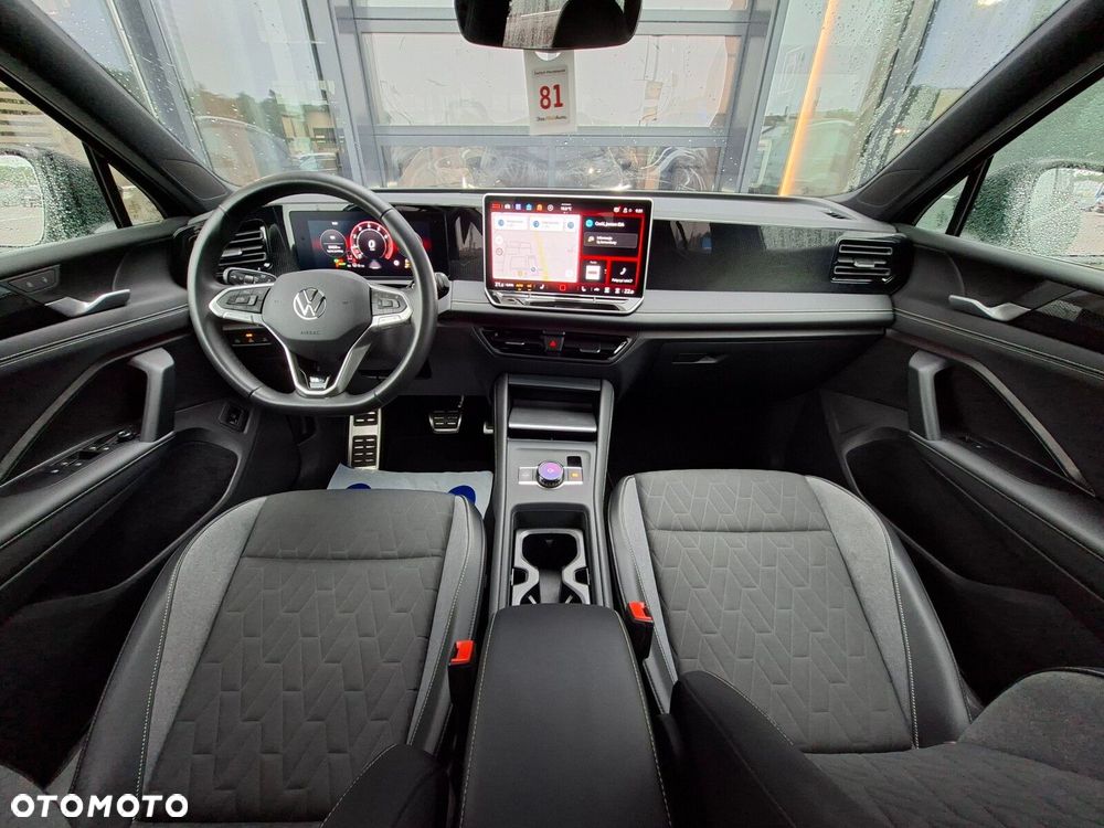 Volkswagen Tiguan - 16