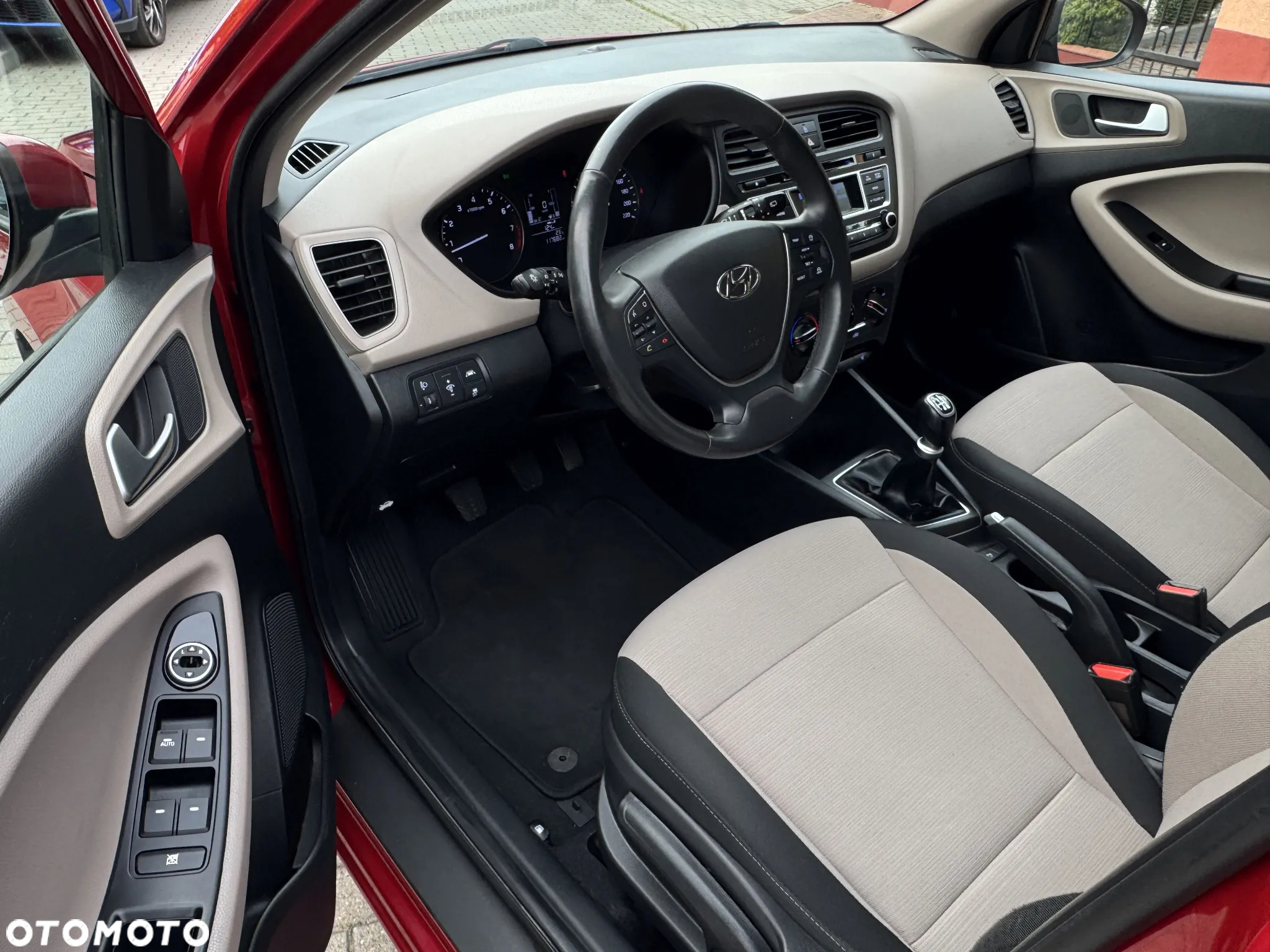 Hyundai i20 - 26