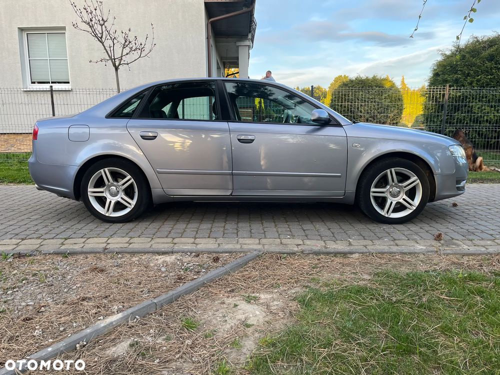 Audi A4 Limousine 1.8 T quattro - 8