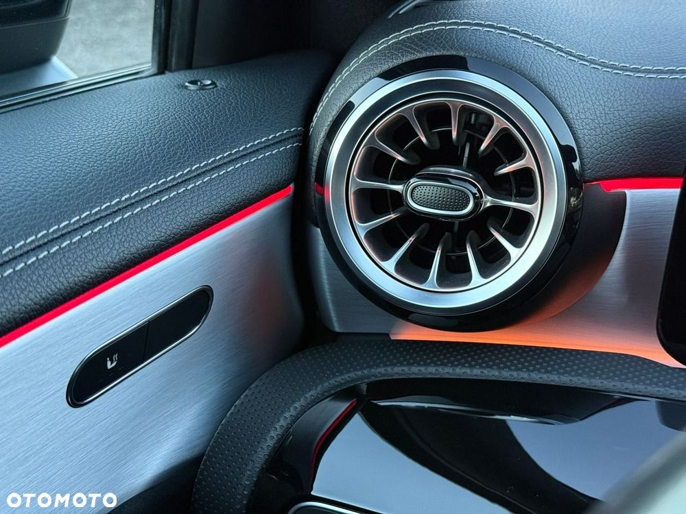 Mercedes-Benz Klasa A 200 AMG Line 7G-DCT - 21