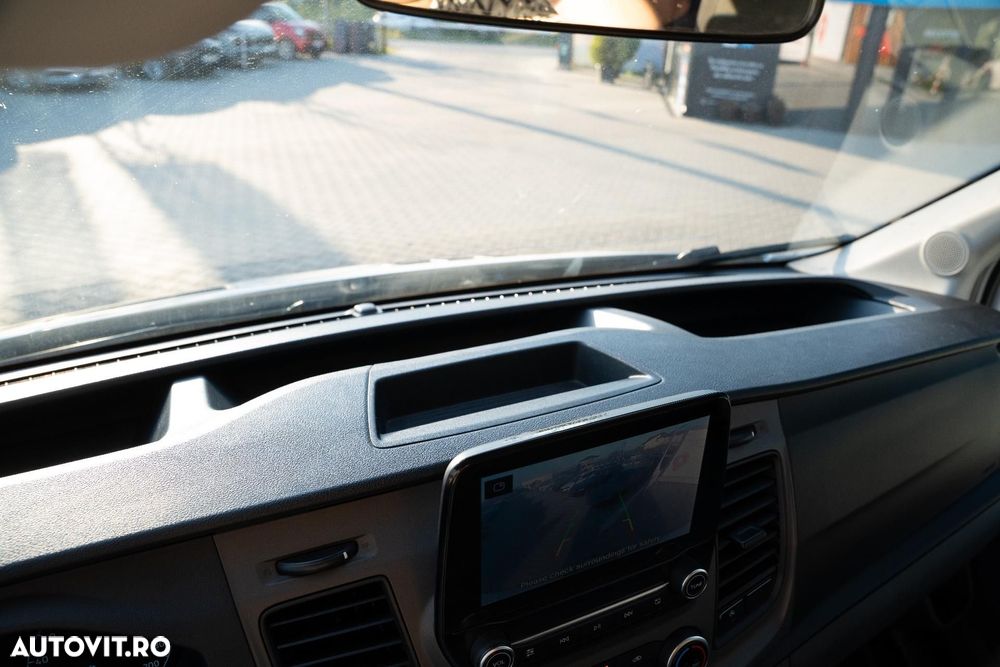 Ford transit - 17