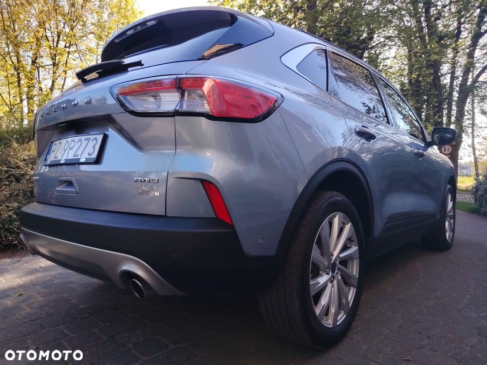 Ford Escape 2.0 EcoBoost AWD Titanium - 3