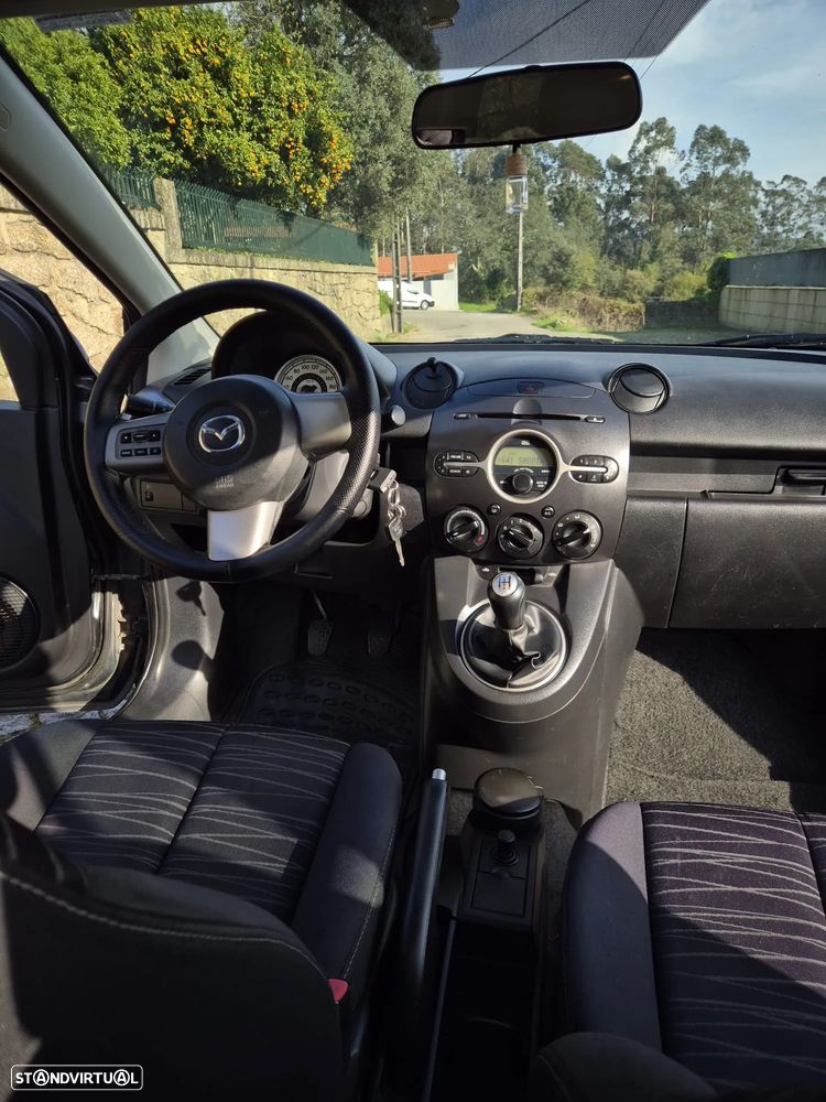Mazda 2 1.3 MZR Sport - 18