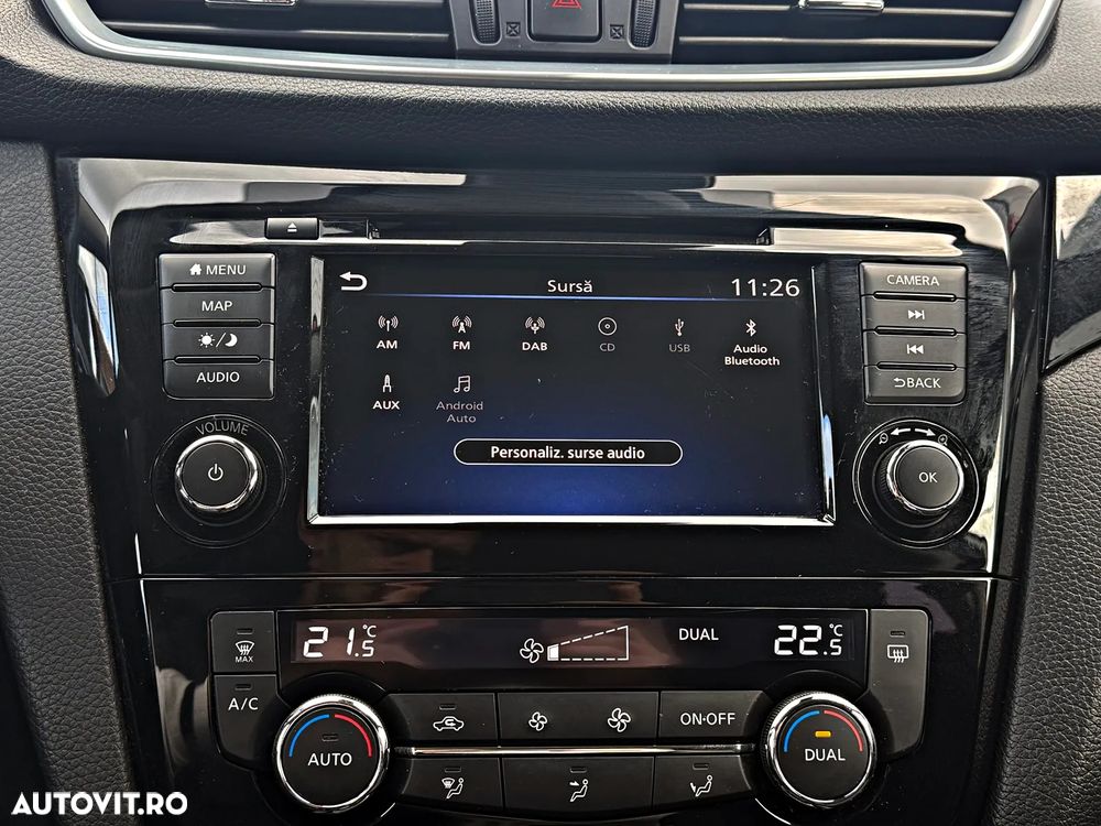 Nissan Qashqai 1.3 DIG-T SHIRO - 18