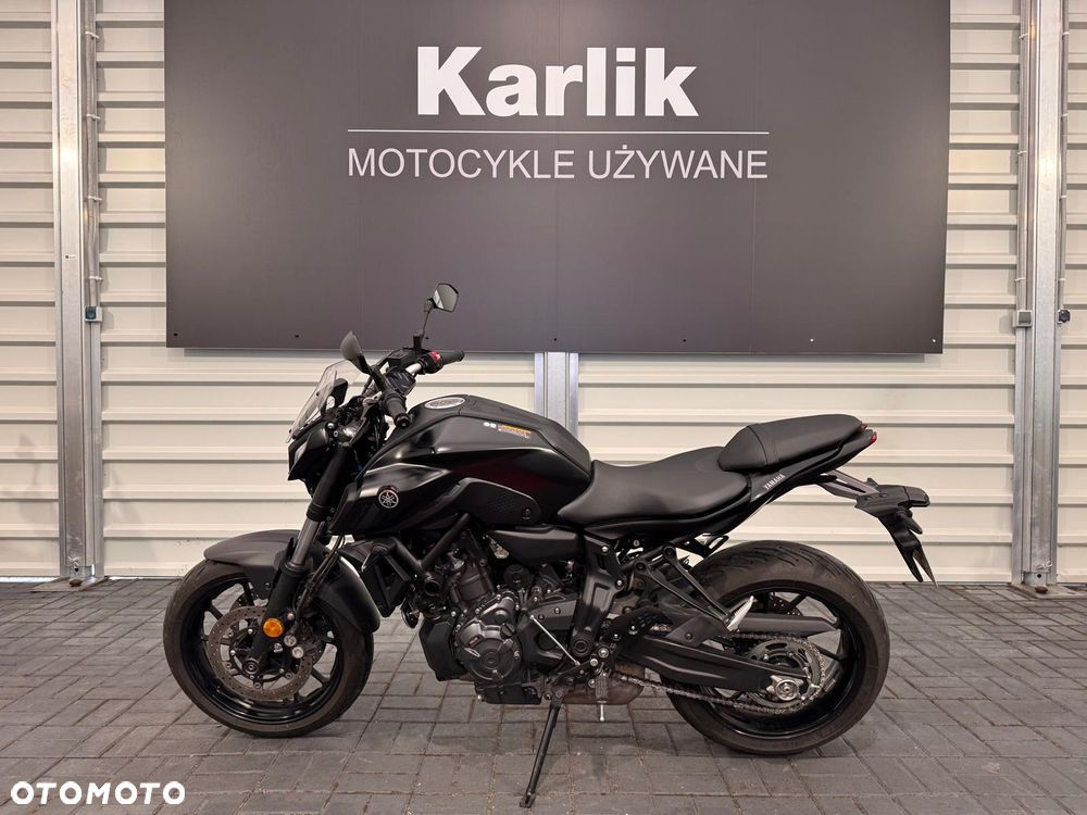 Yamaha MT - 5