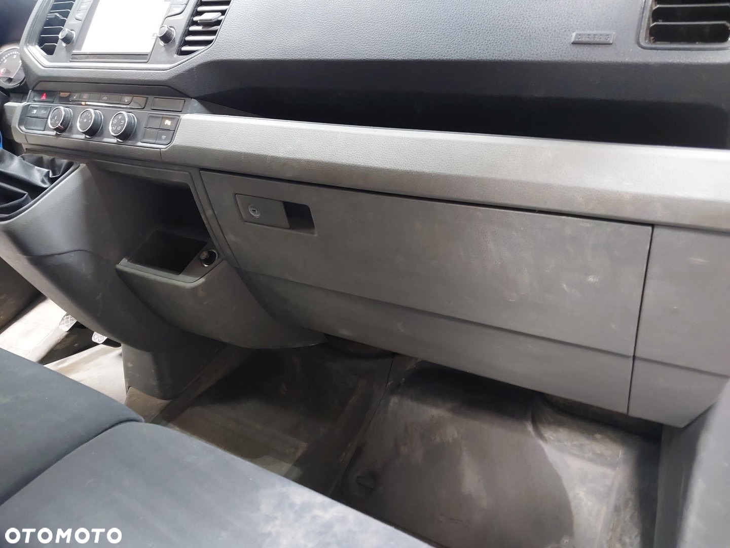 Volkswagen Crafter - 27
