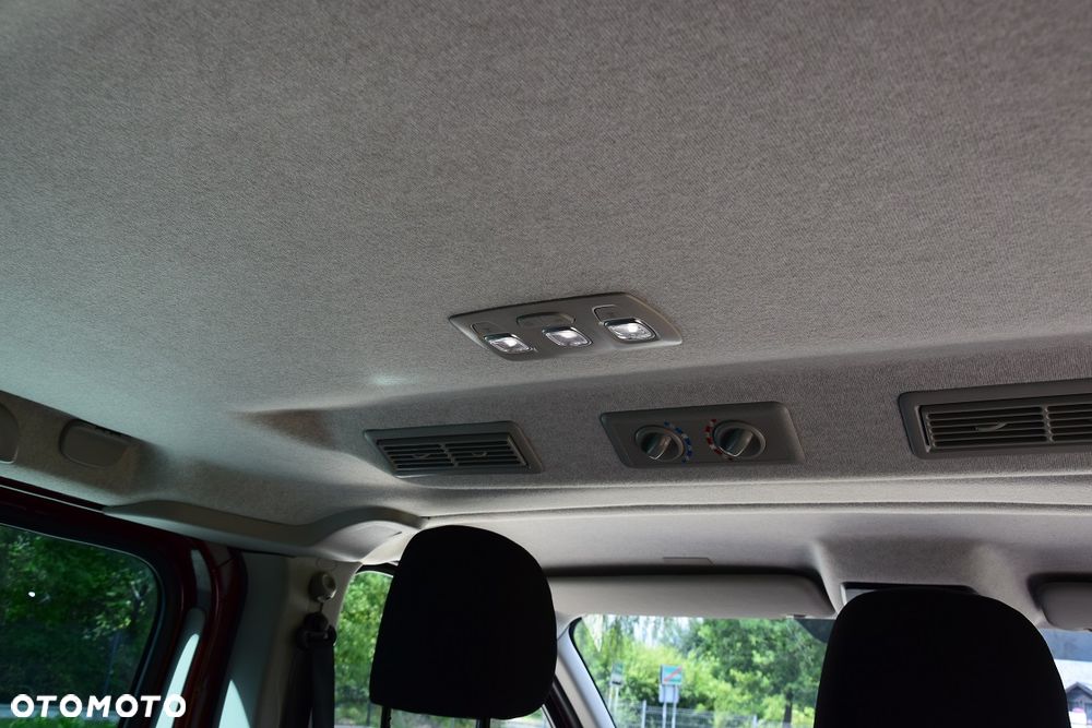 Renault Trafic - 16