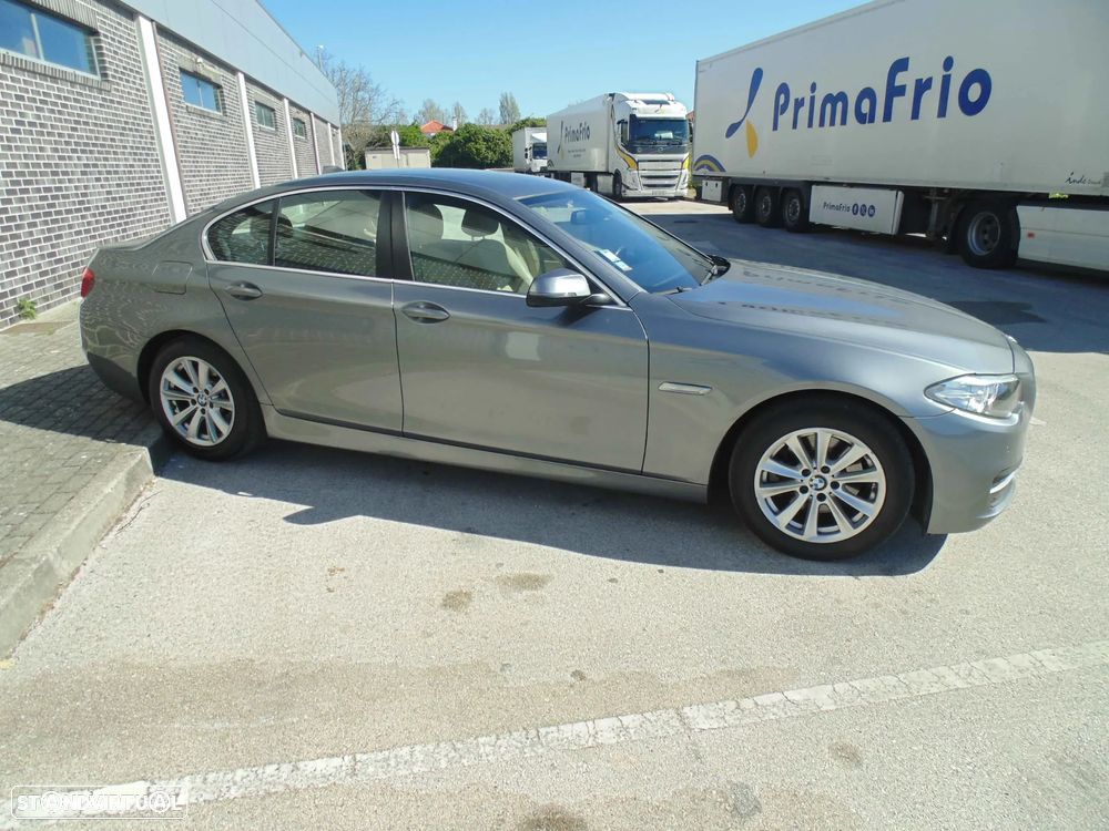 BMW 520 d Line Luxury Auto - 8