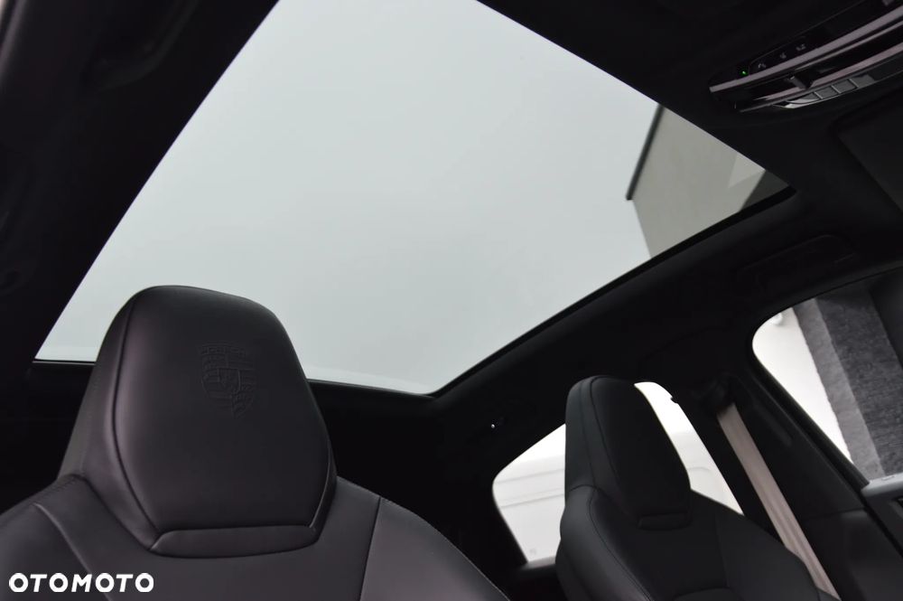 Porsche Cayenne E-Hybrid Tiptronic S Platinum Edition - 22