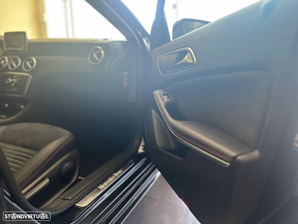 Mercedes-Benz A 180 CDI BE Edition AMG Line - 25