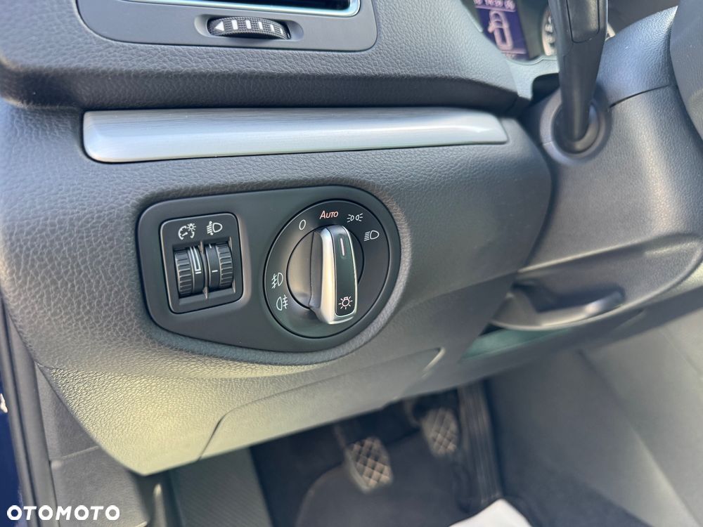 Volkswagen Sharan - 28