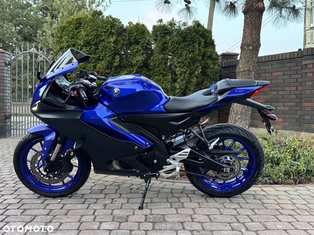 Yamaha YZF - 14
