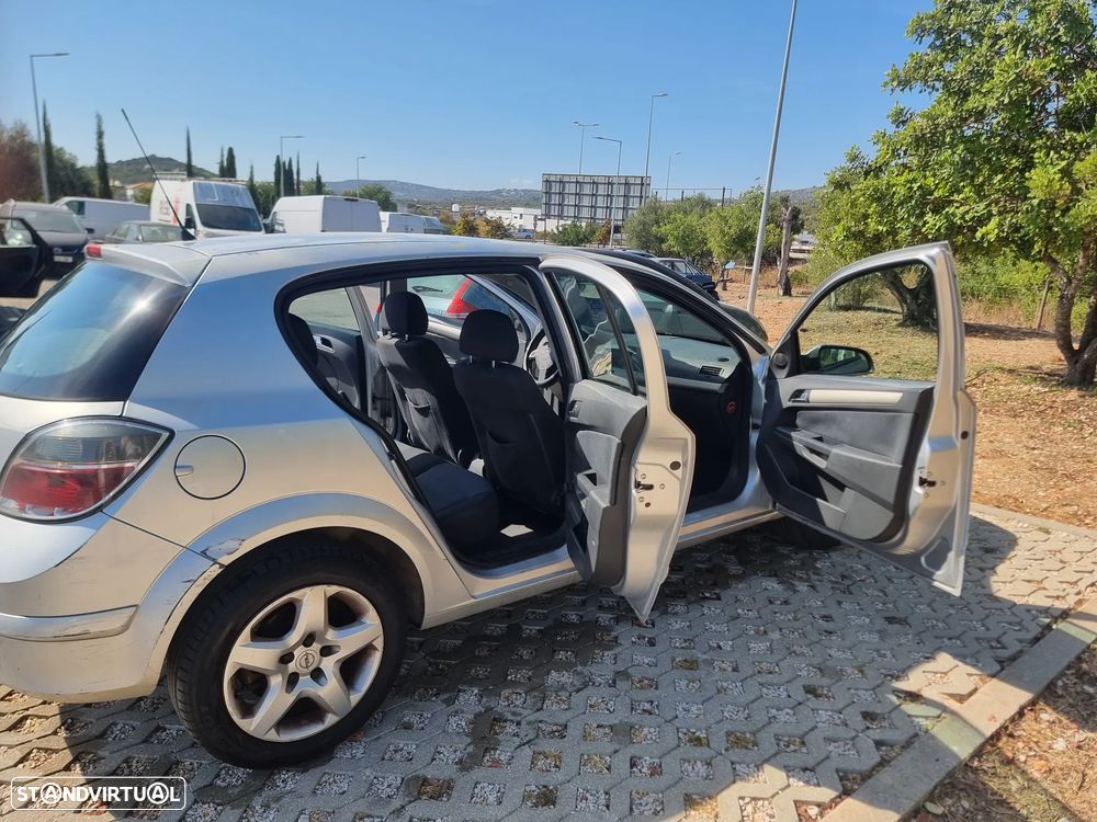 Opel Astra - 17
