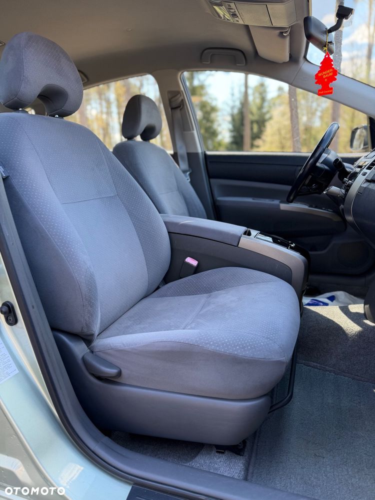 Toyota Prius 1.5 VVT-i Sol - 21