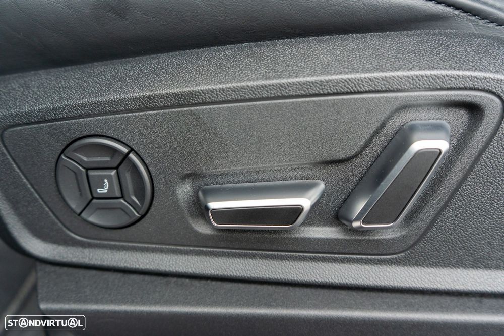 Audi Q8 e-Tron Sportback 55 quattro S line - 14