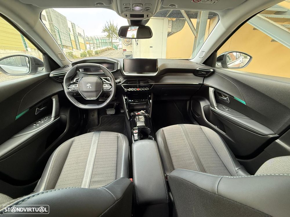 Peugeot 2008 PureTech 130 EAT8 Allure Pack - 22