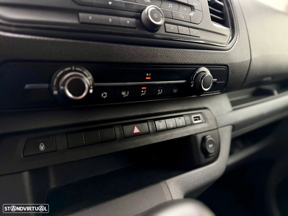 Opel Vivaro 1.5 CDTi L3H1 Essentia Inc - 23