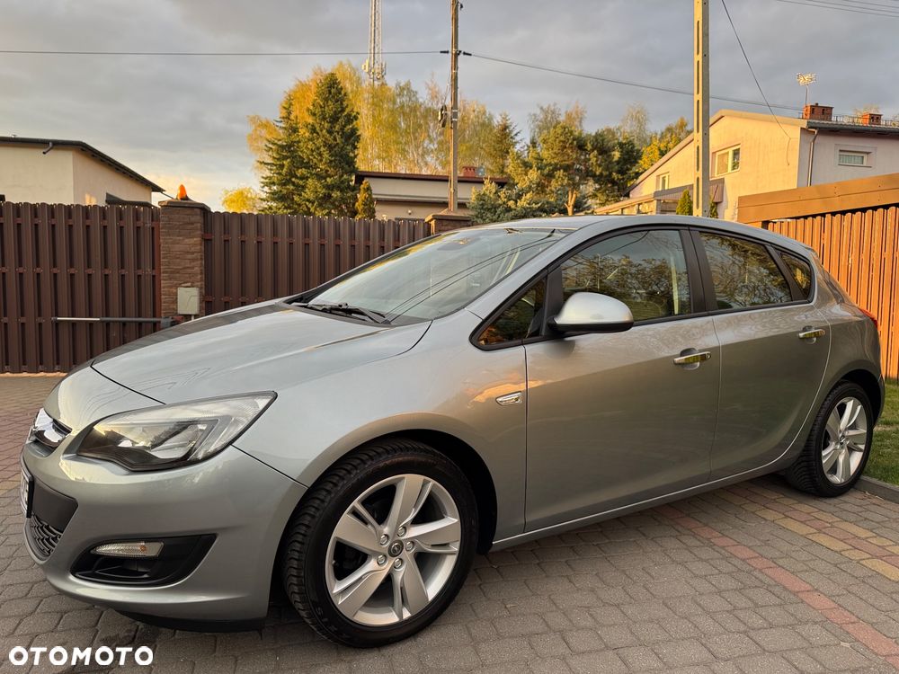 Opel Astra 1.6 Enjoy EU6 - 5