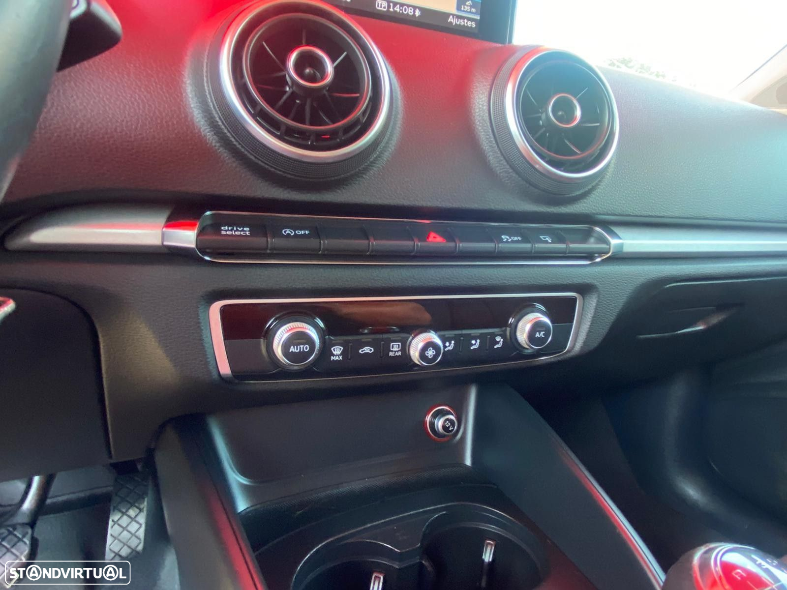Audi A3 Limousine 1.6 TDI S-line - 13