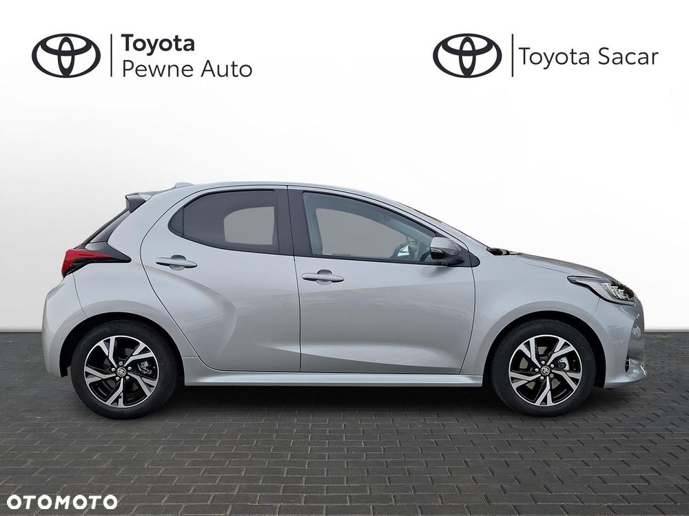 Toyota Yaris Hybrid 1.5 Style - 4