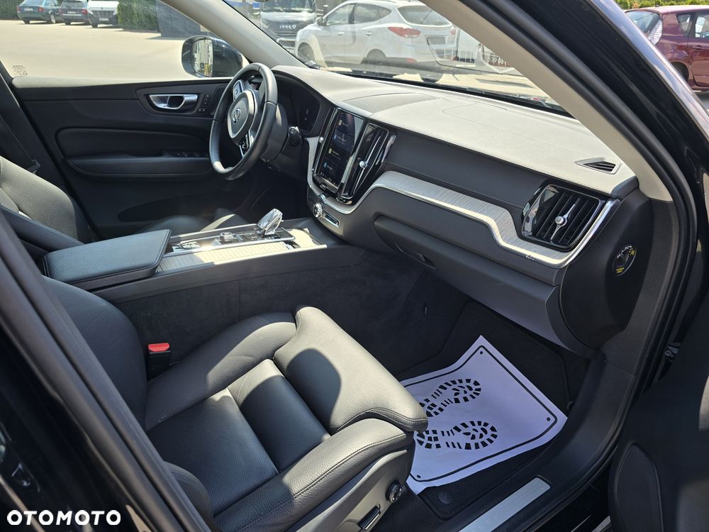 Volvo XC 60 - 6
