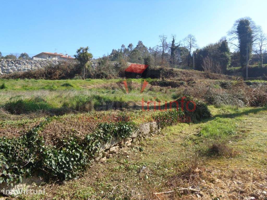 Terreno rústico em Góios - Barcelos com 4.056 m² - Grande imagem: 2/2