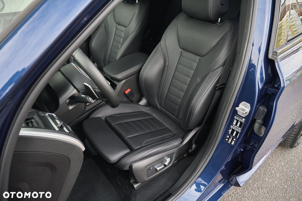BMW X4 xDrive30d MHEV M Sport sport - 25