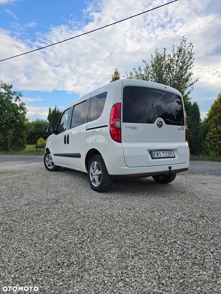 Opel Combo 1.6 CDTI L1H1 Edition - 27