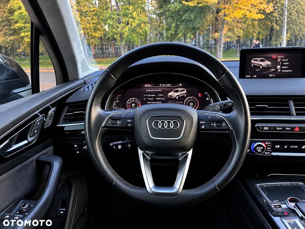 Audi Q7 3.0 TFSI Quattro Tiptr - 23