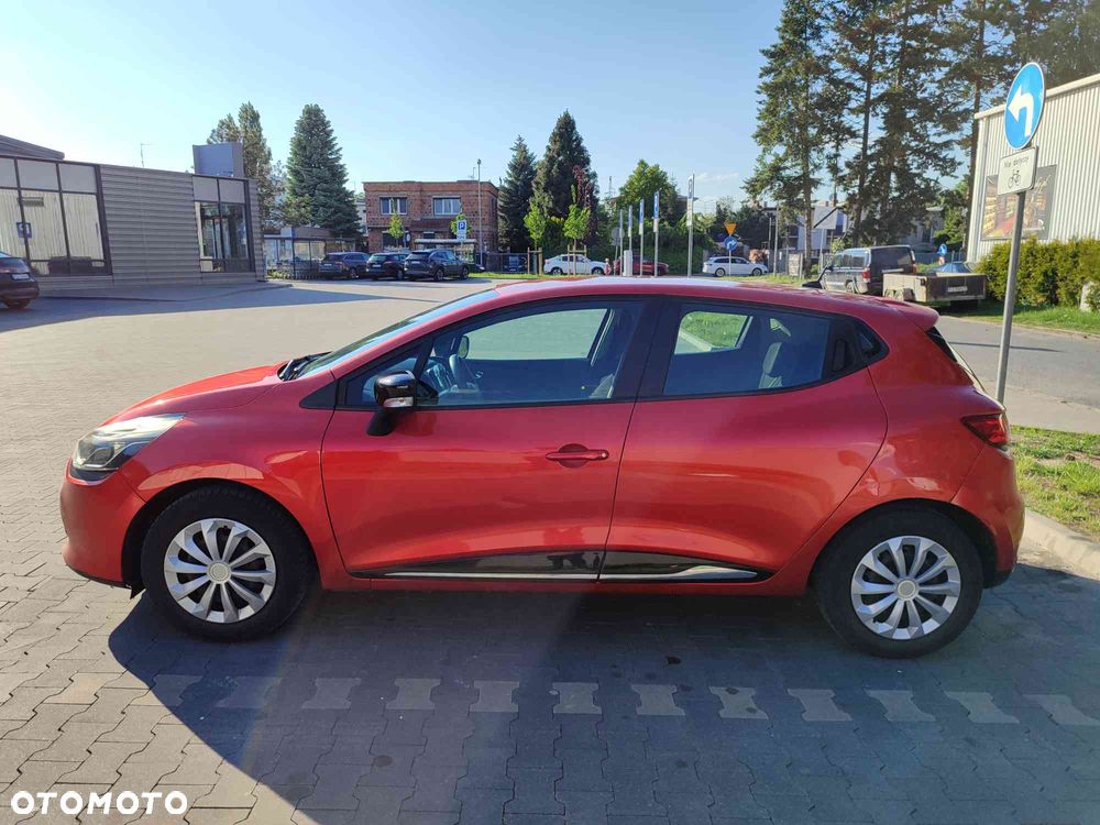 Renault Clio 1.2 16V Zen - 4