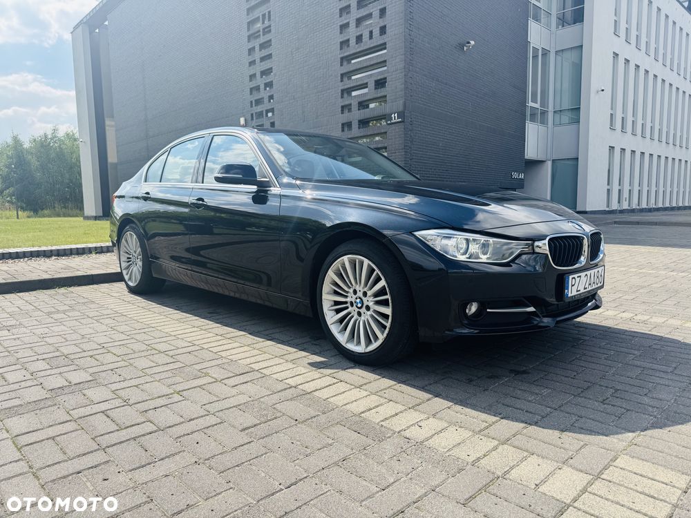 BMW Seria 3 328i xDrive Sport-Aut Luxury Line - 1