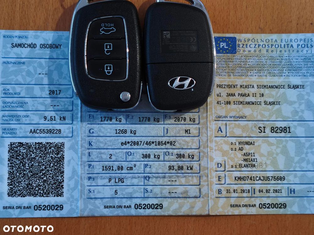 Hyundai Elantra 1.6 Comfort - 26