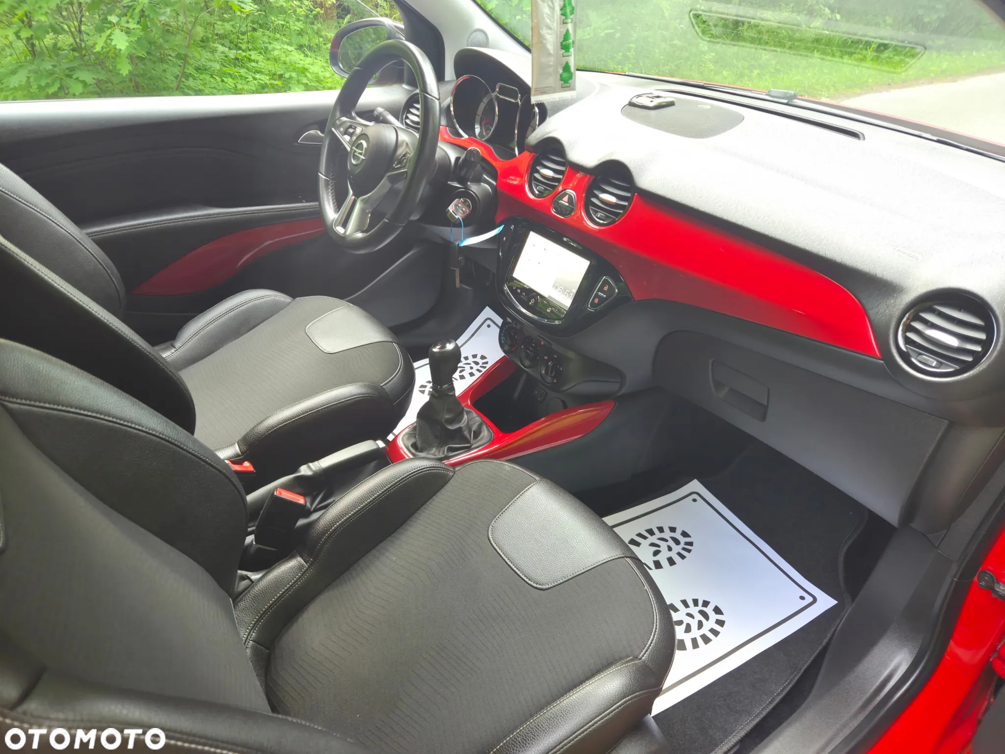 Opel Adam 1.2 - 16