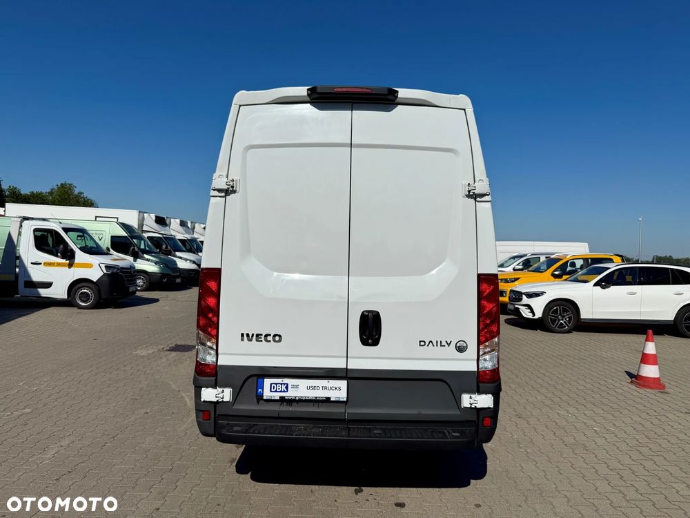 Iveco 35S16 - 8