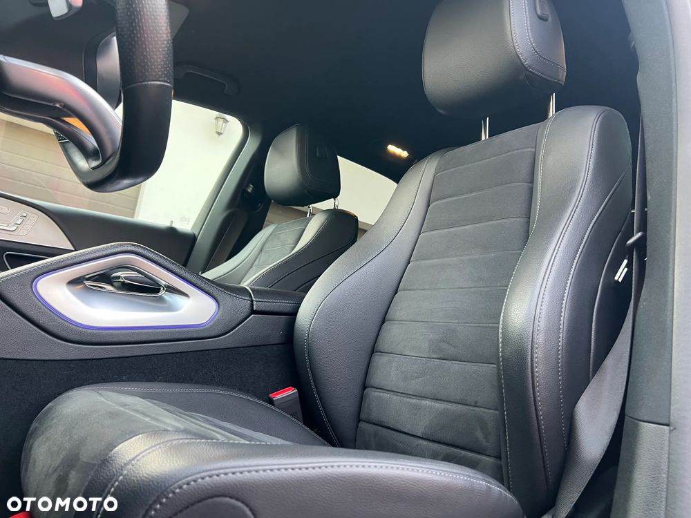 Mercedes-Benz GLE 300 d 4Matic 9G-TRONIC AMG Line - 25