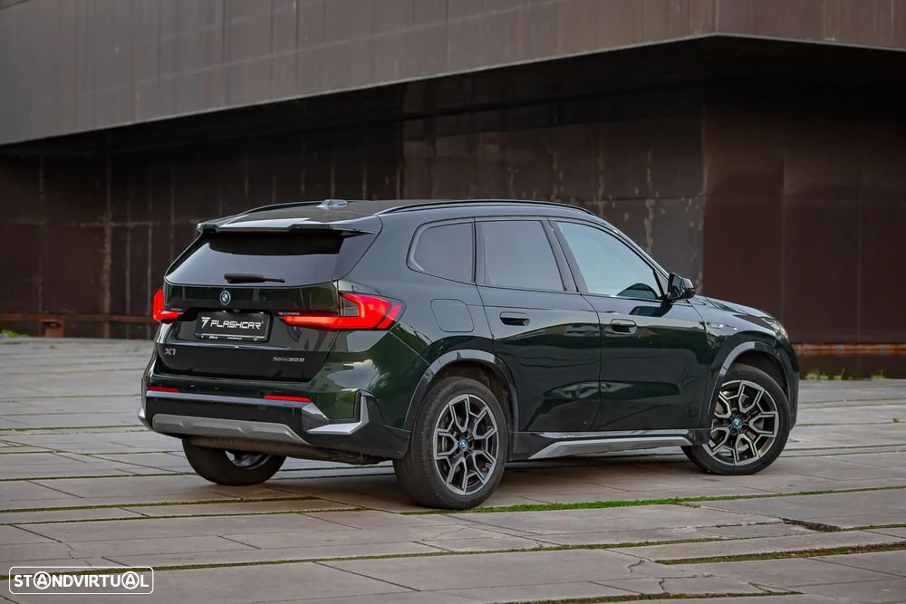 BMW X1 xDrive30e - 25
