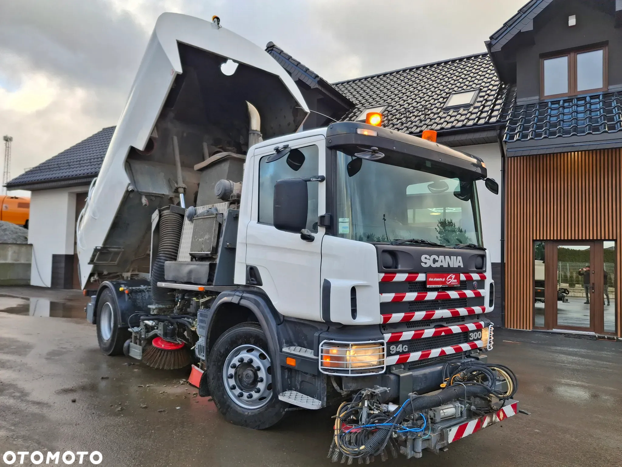 Scania 94G Zamiatarka Uliczna Bucher 2 Silniki Odchwaszczarka Szczotki L/R Specjalny - 16