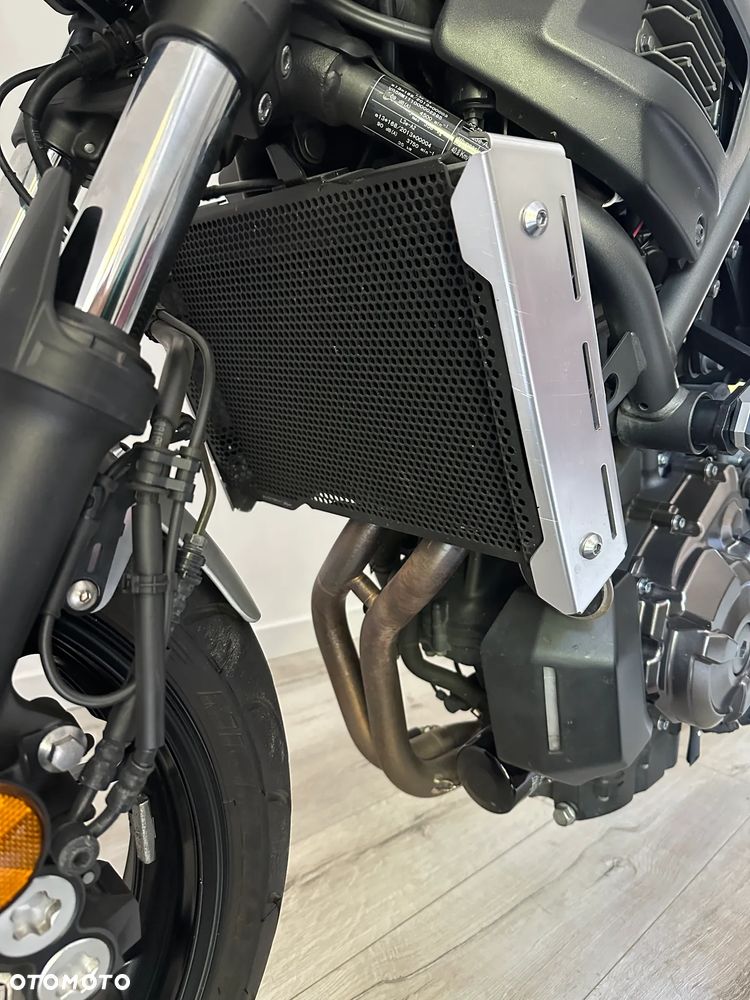 Yamaha XSR - 12